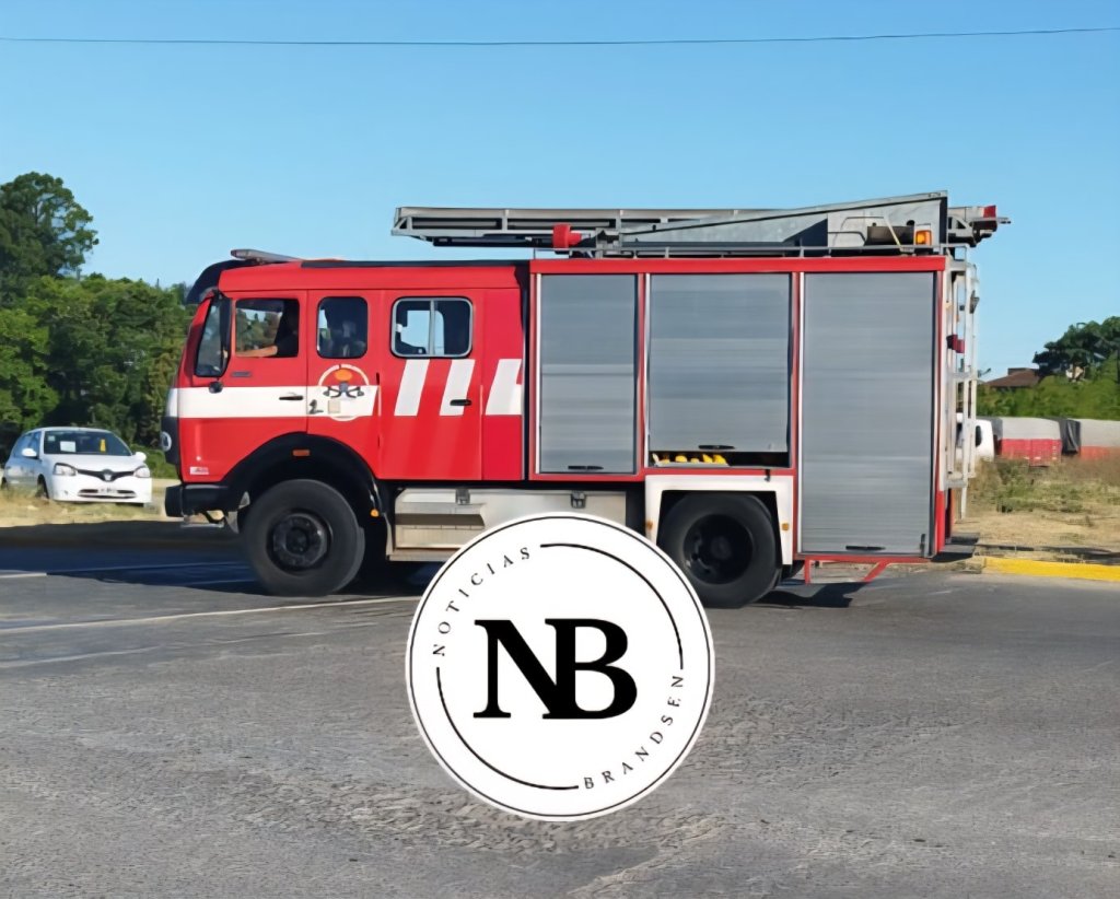 INCENDIO DE PASTIZALES EN RUTA 2