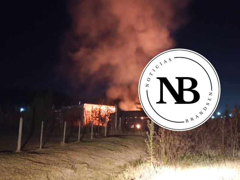 QUEMAN RAMAS Y HAY VECINOS&nbsp;PREOCUPADOS