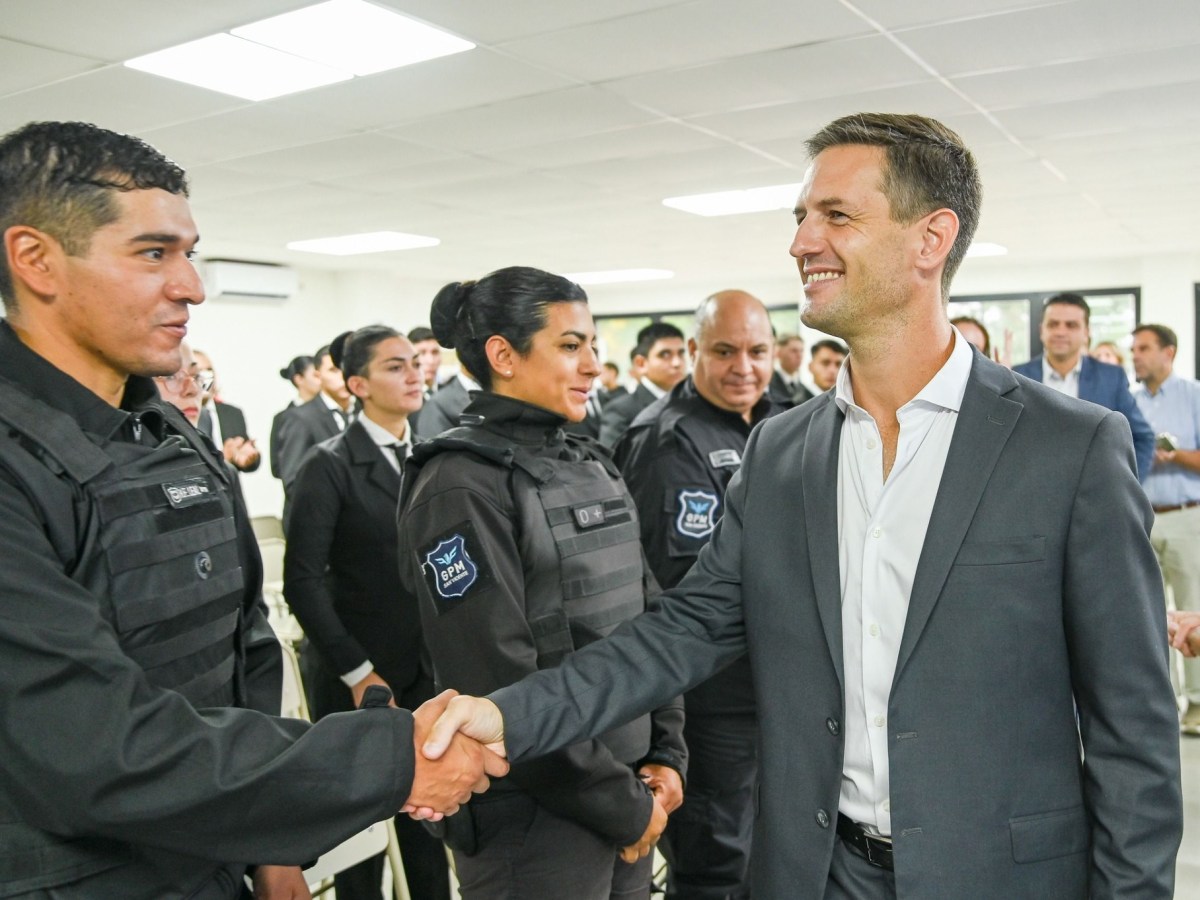 37 FUTUROS AGENTES&nbsp;POLICIALES