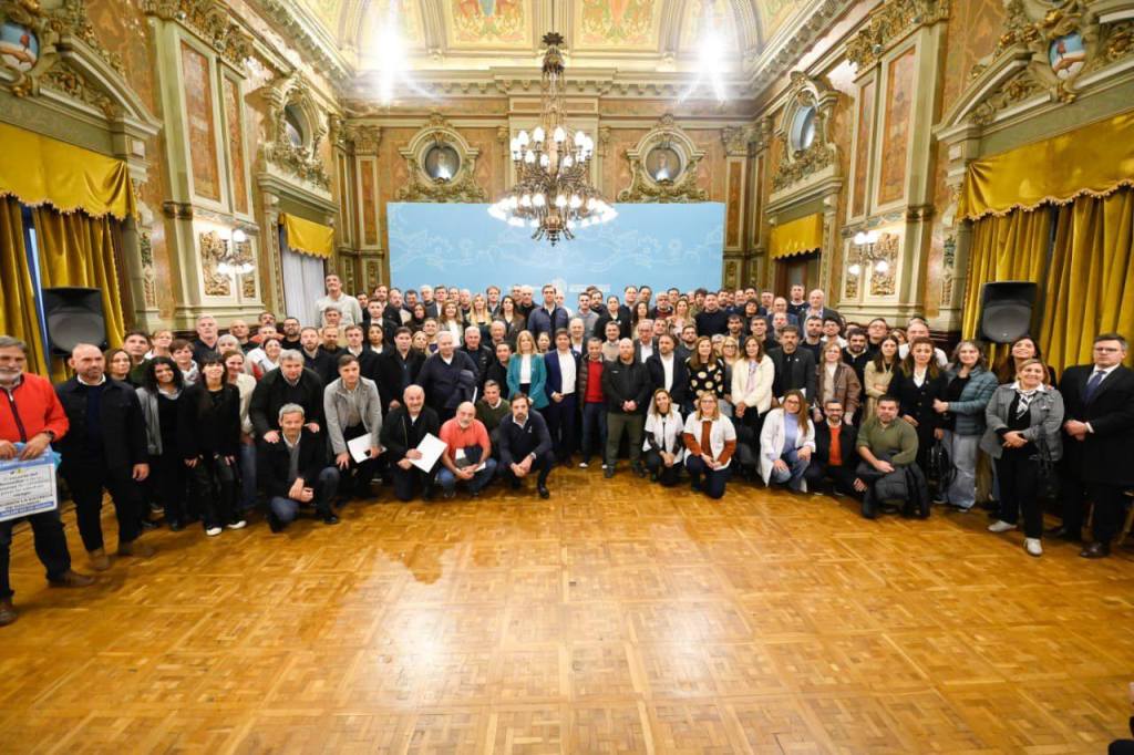 EL INTENDENTE PARTICIPÓ DE UNA REUNIÓN DE INTENDENTES POR EL AJUSTE NACIONAL EN SALUD