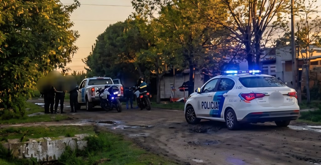 FUERTE PRESENCIA POLICIAL POR DISTURBIOS EN CALLE 9 Y&nbsp;24
