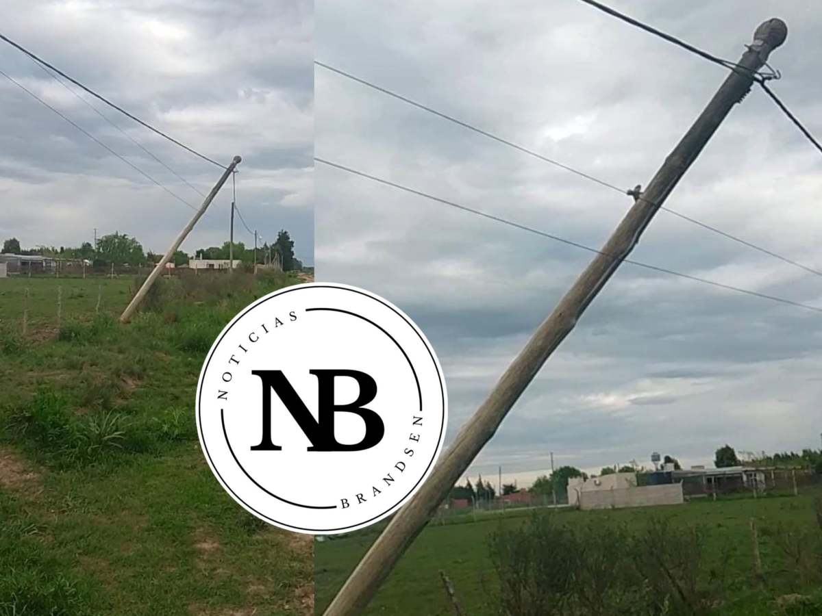 VECINOS DEL BARRIO LA PARADA PREOCUPADOS POR UN POSTE A PUNTO DE&nbsp;CAERSE
